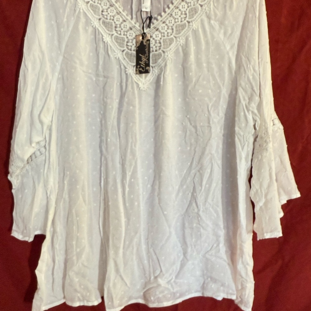 Ethyl White Boho Swiss Dot Lace Trim Blouse NWT M 3/4 Bell Sleeve Rayon